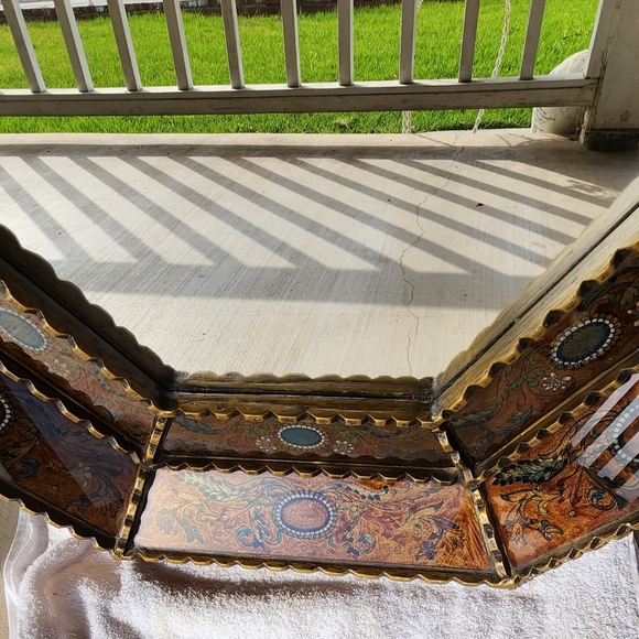 Vintage Venetian Octagonal Reverse Painted Wall Mirror - Picture 11 of 16